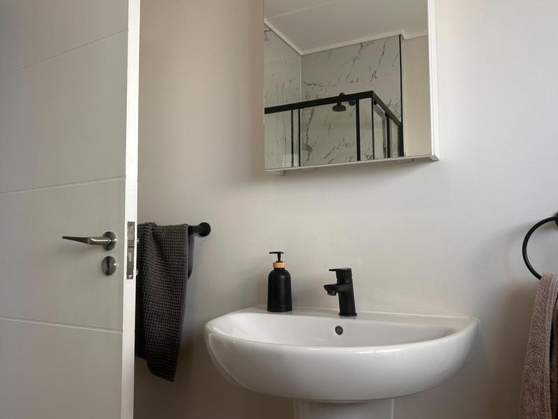 3 Bedroom Property for Sale in Sandown Western Cape